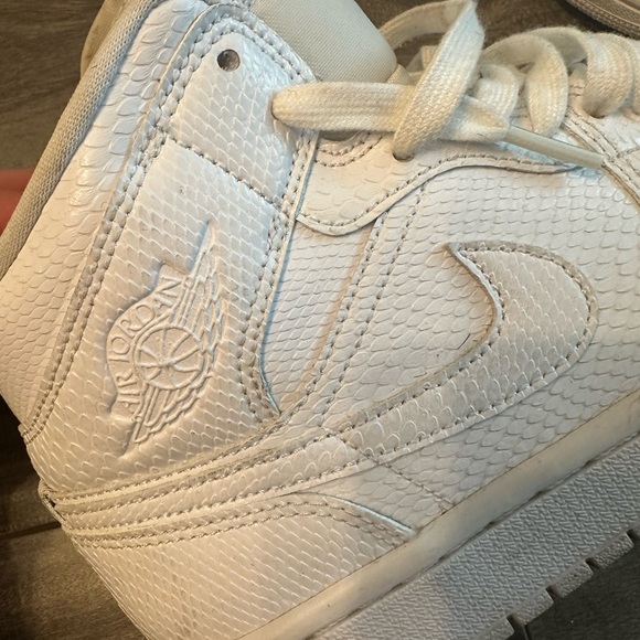 Croc high top air Jordan’s - Picture 2 of 3